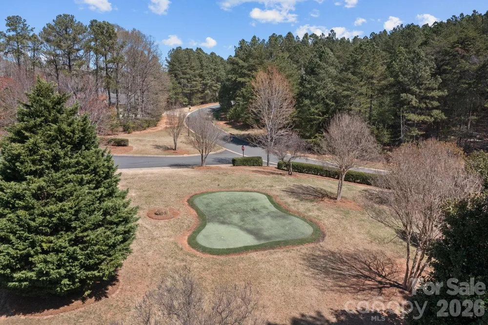 1036 Glade Spring Court Belmont, NC 28012