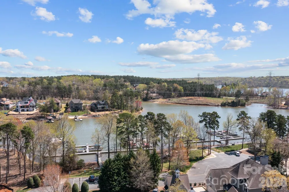 1036 Glade Spring Court Belmont, NC 28012