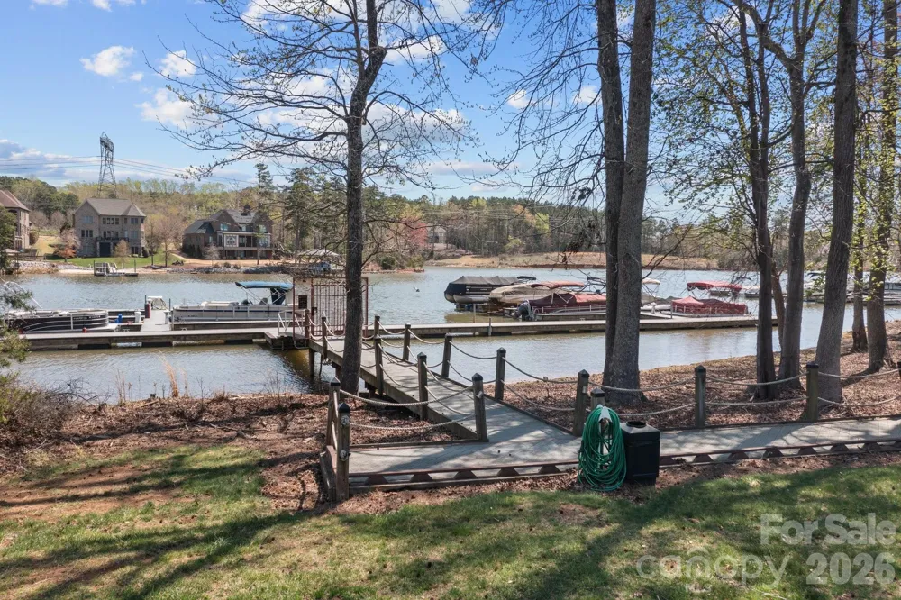1036 Glade Spring Court Belmont, NC 28012