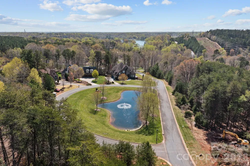 1036 Glade Spring Court Belmont, NC 28012