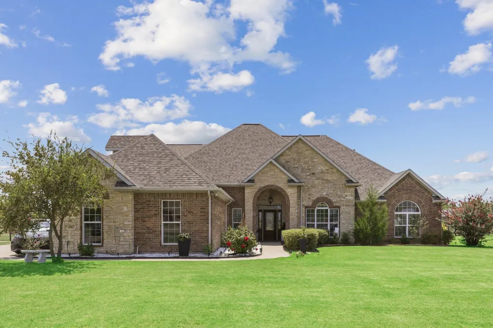 15144 Delaney Lane Talty, TX 75126