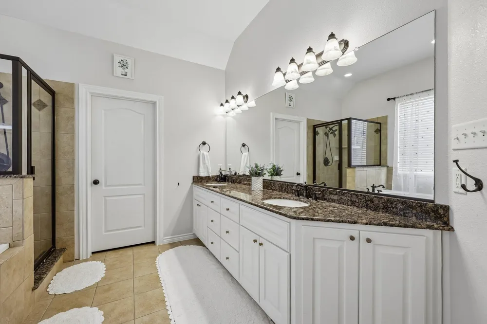 15144 Delaney Lane Talty, TX 75126