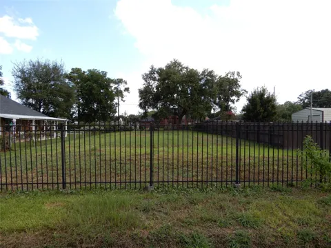 8004 Gulick Lane
