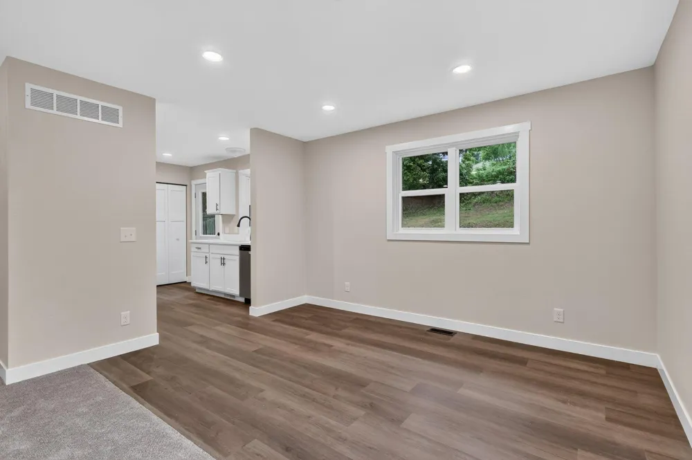 3427 Wood Street Kalamazoo, MI 49008