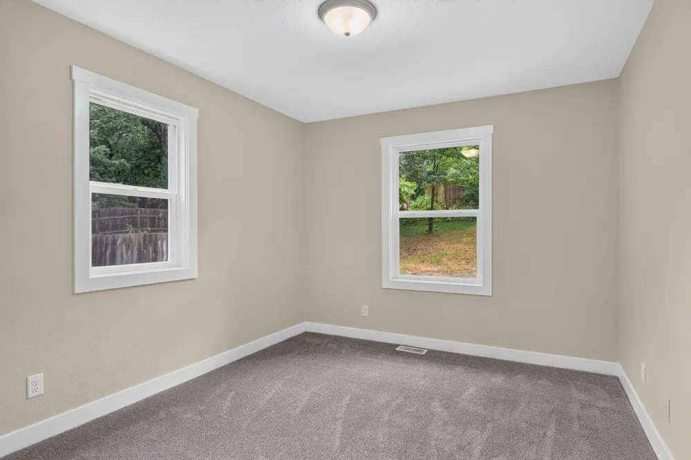 3427 Wood Street Kalamazoo, MI 49008