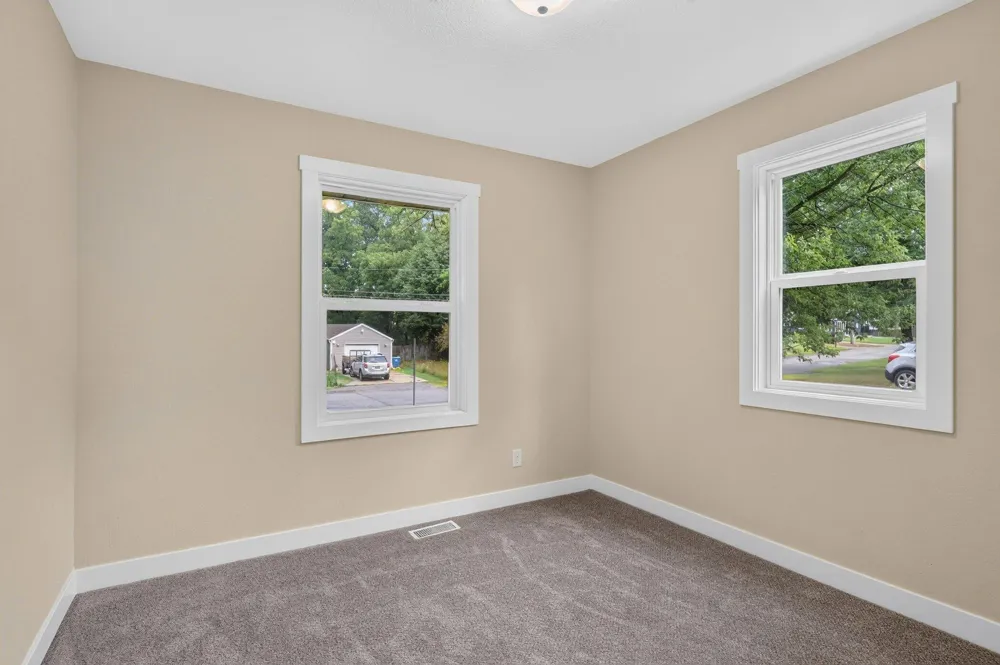 3427 Wood Street Kalamazoo, MI 49008