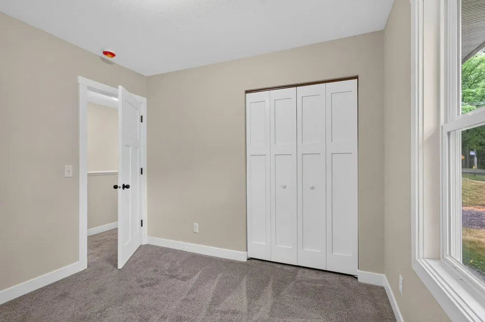 3427 Wood Street Kalamazoo, MI 49008