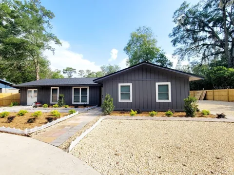 3116 W UNIVERSITY AVENUE