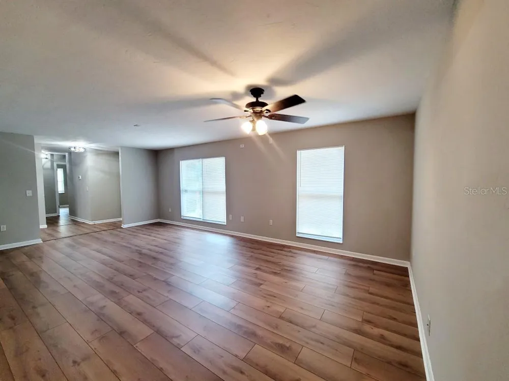 3116 W UNIVERSITY AVENUE Gainesville, FL 32607