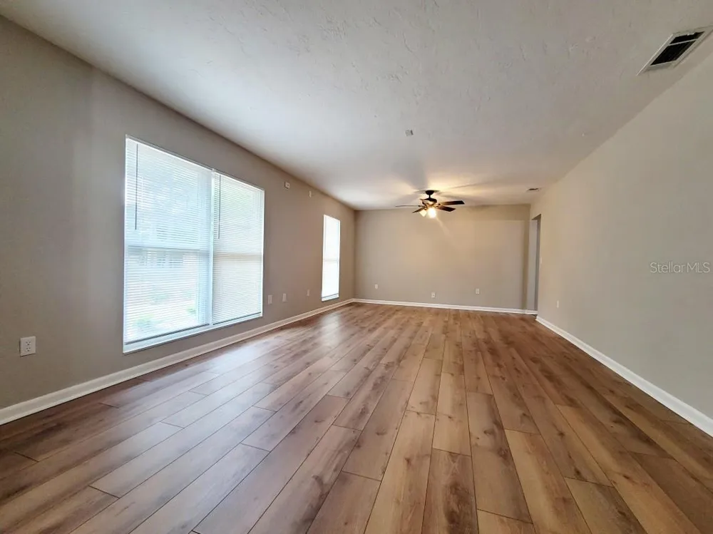 3116 W UNIVERSITY AVENUE Gainesville, FL 32607