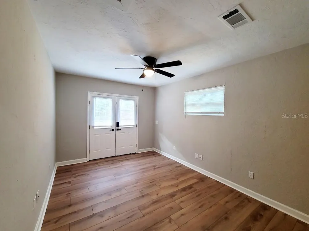 3116 W UNIVERSITY AVENUE Gainesville, FL 32607