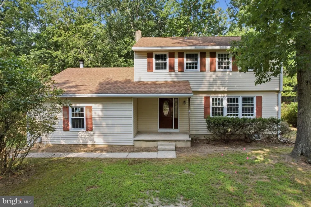 8 TONKAWA TRAIL Shamong, NJ 08088
