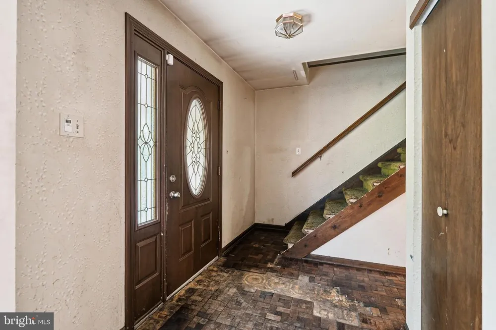 8 TONKAWA TRAIL Shamong, NJ 08088
