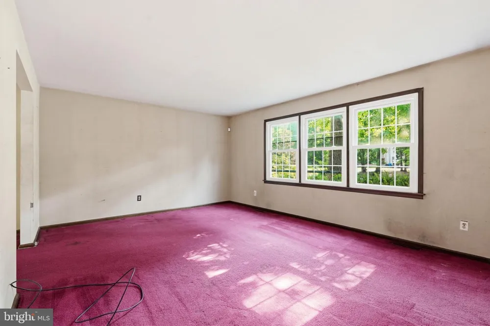 8 TONKAWA TRAIL Shamong, NJ 08088