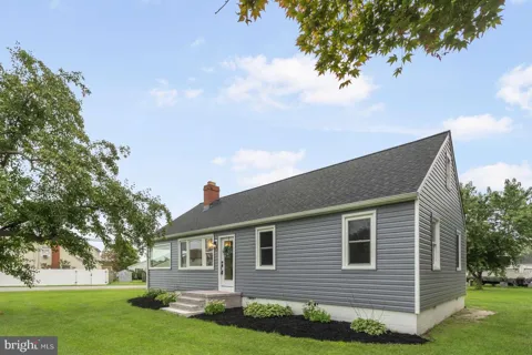 801 CHESTER RIVER DRIVE