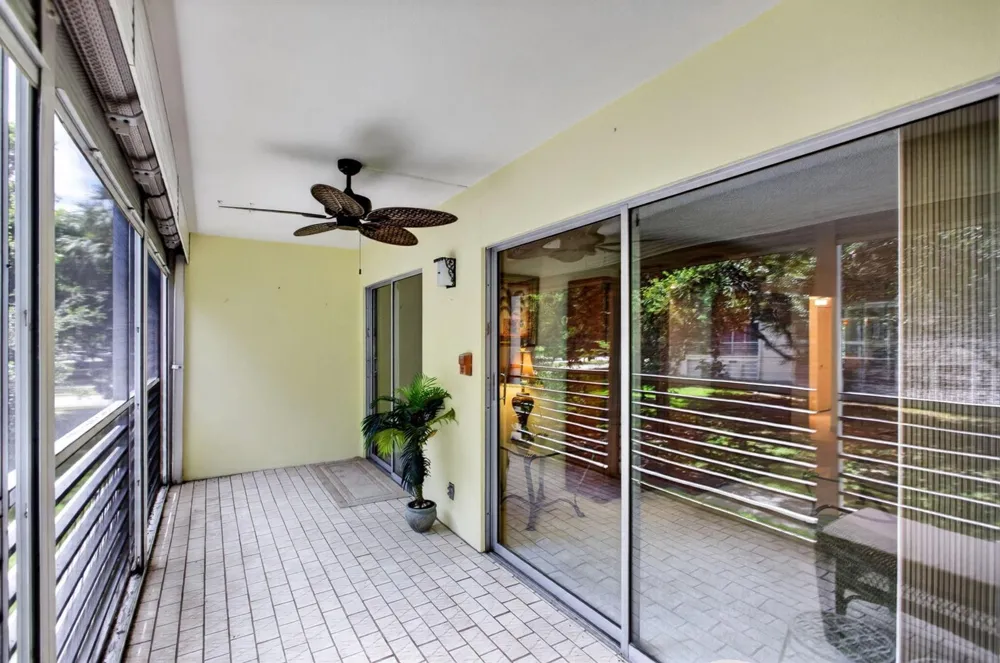 2201 Lucaya Bend #M2 Coconut Creek, FL 33066