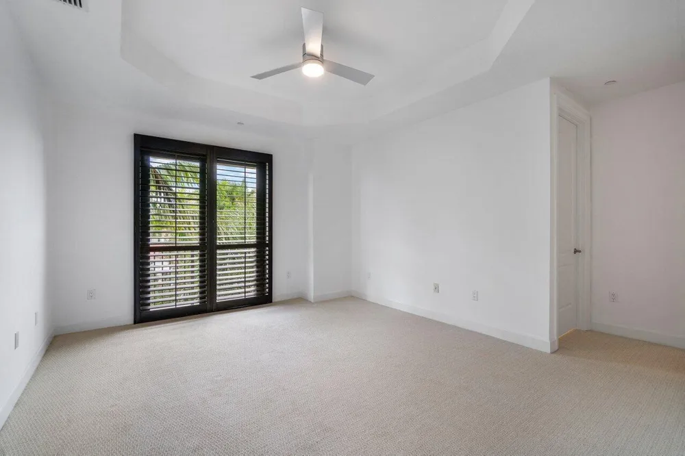 4886 NW 16TH AVENUE Boca Raton, FL 33431