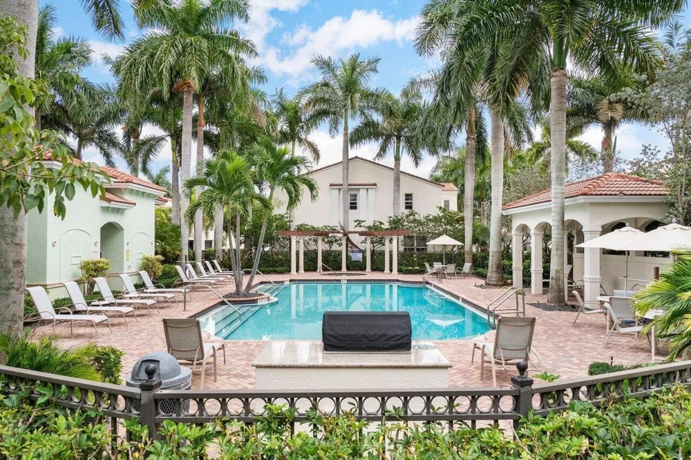 4886 NW 16TH AVENUE Boca Raton, FL 33431