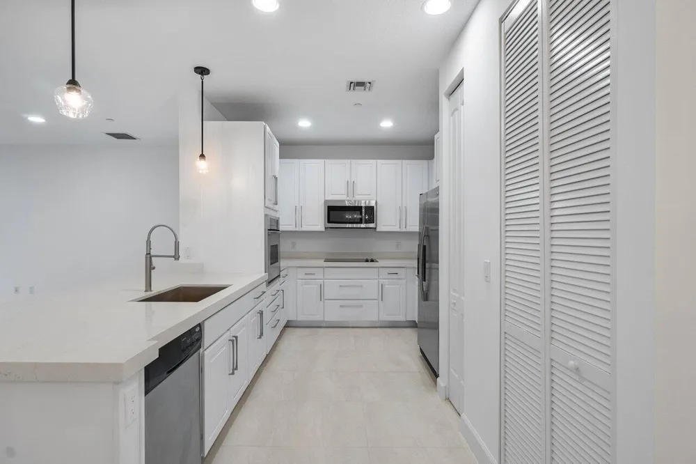 4886 NW 16TH AVENUE Boca Raton, FL 33431