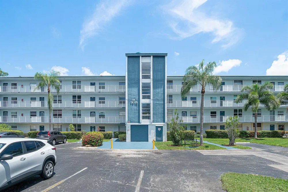 7610 NW 18th Street #102 Margate, FL 33063