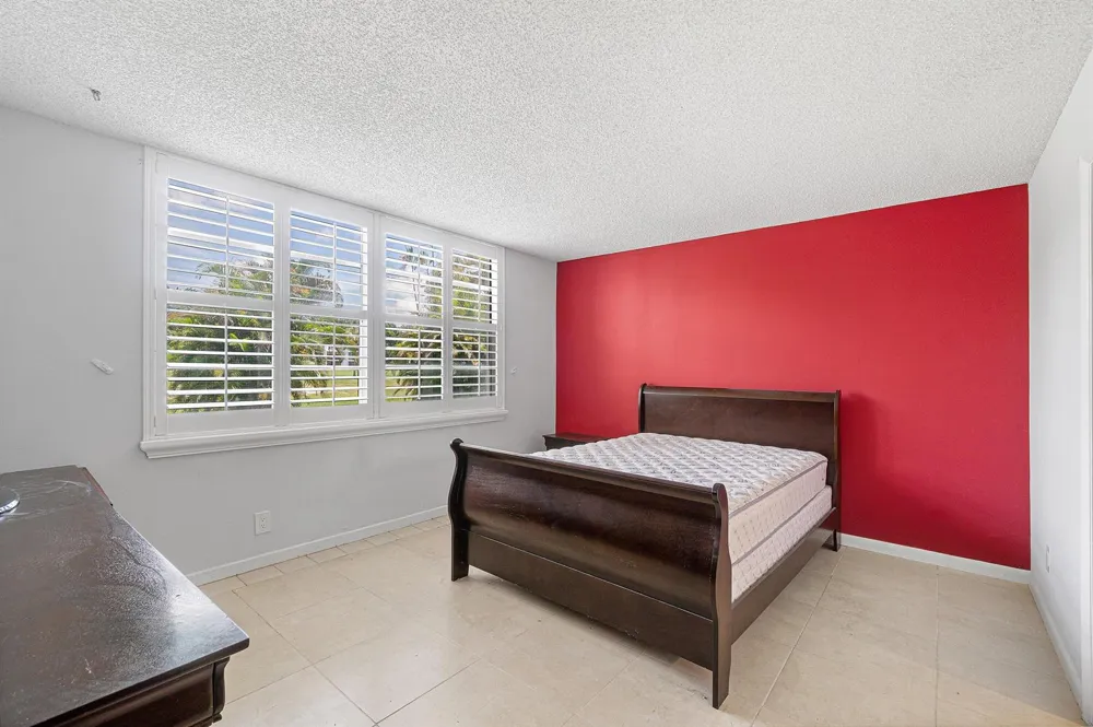 7610 NW 18th Street #102 Margate, FL 33063