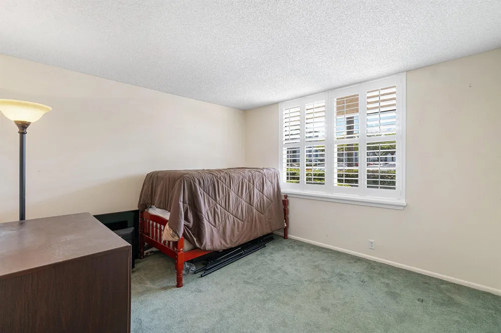 7610 NW 18th Street #102 Margate, FL 33063