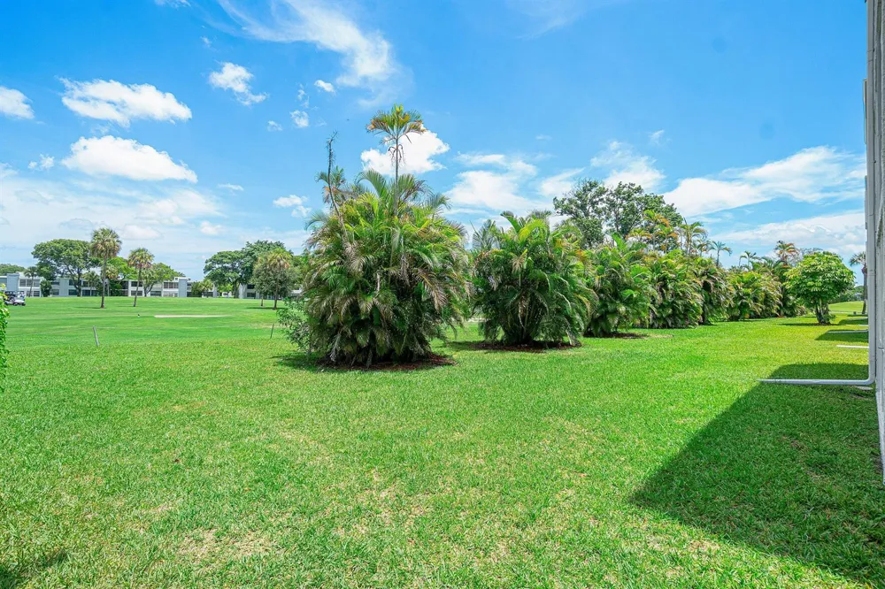 7610 NW 18th Street #102 Margate, FL 33063