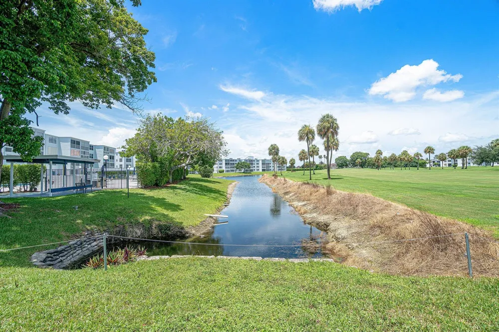 7610 NW 18th Street #102 Margate, FL 33063