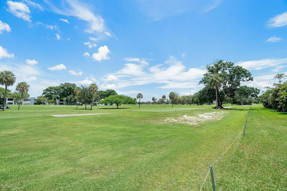 7610 NW 18th Street #102 Margate, FL 33063