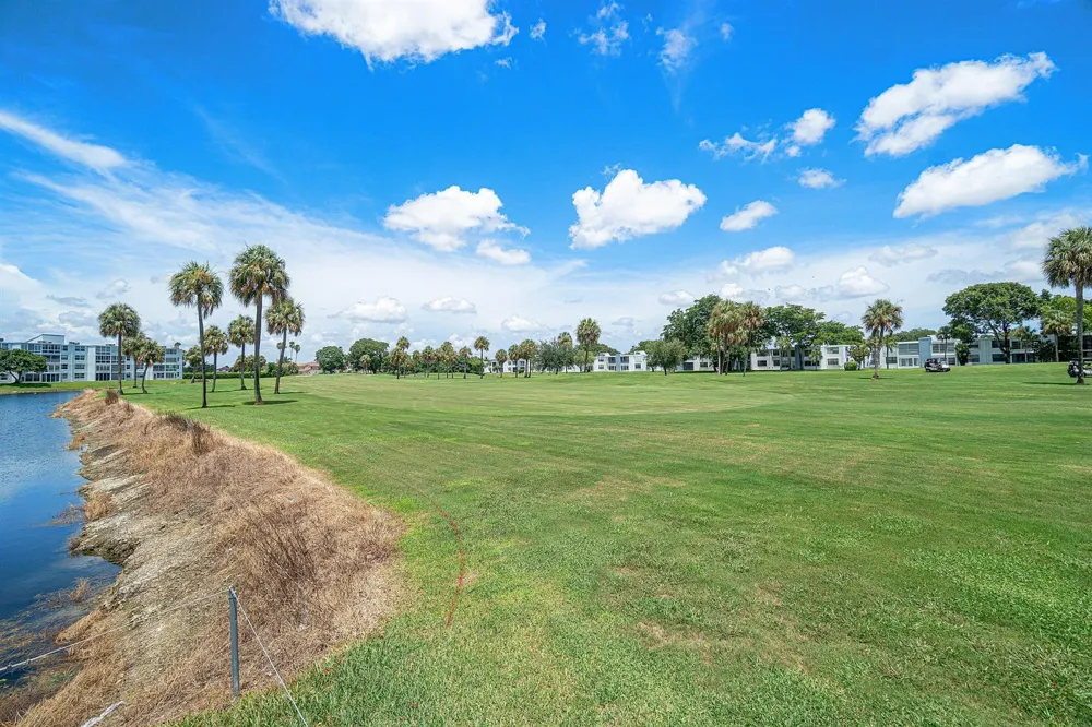 7610 NW 18th Street #102 Margate, FL 33063