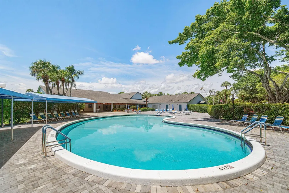7610 NW 18th Street #102 Margate, FL 33063
