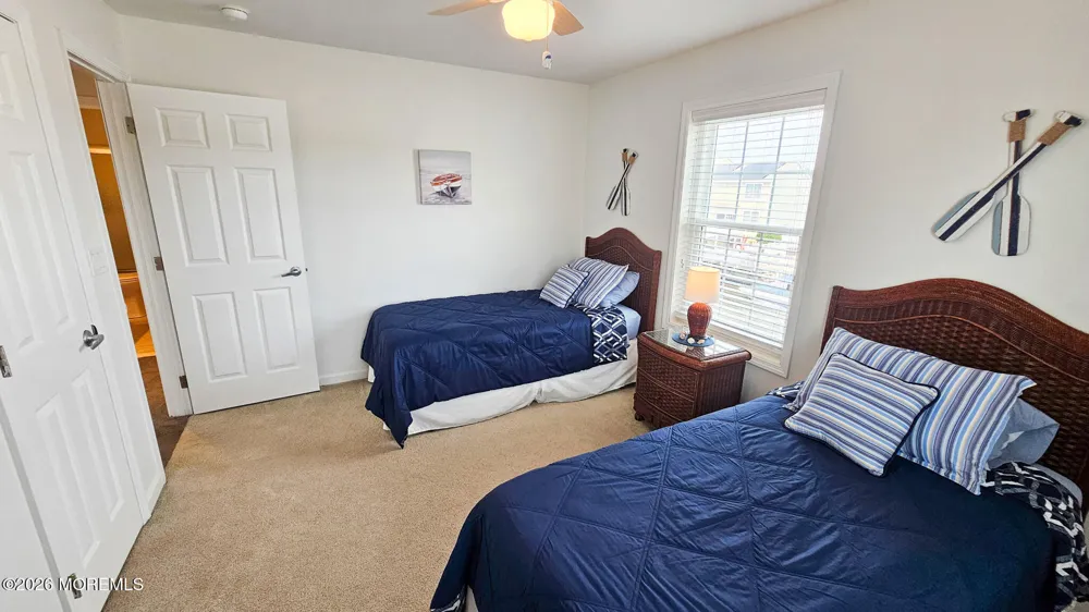 24 Dorothy Drive Manahawkin, NJ 08050