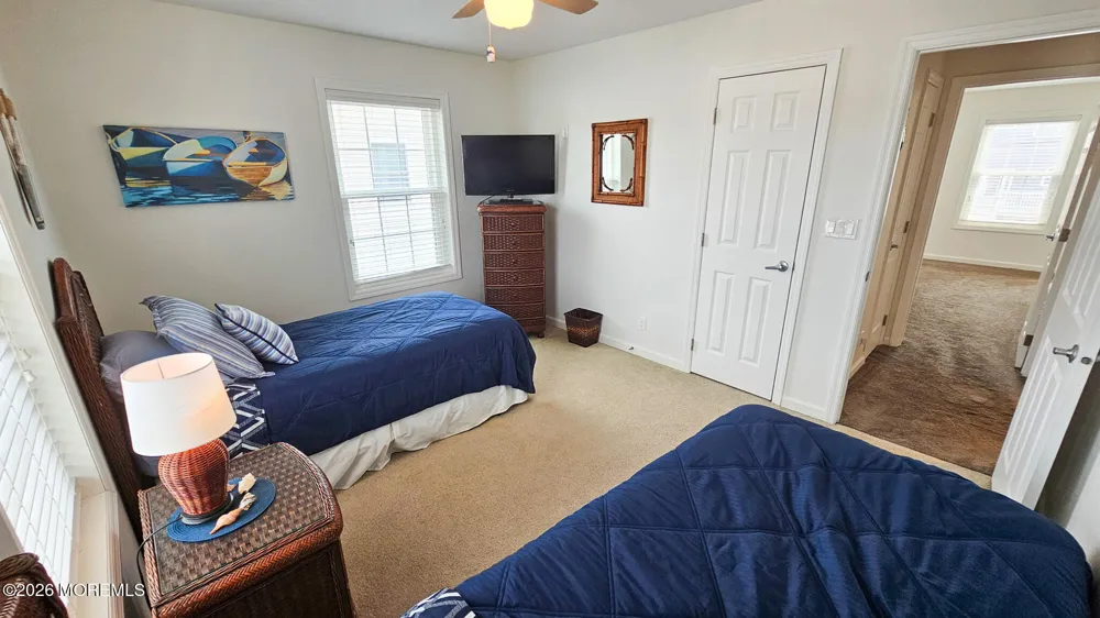 24 Dorothy Drive Manahawkin, NJ 08050
