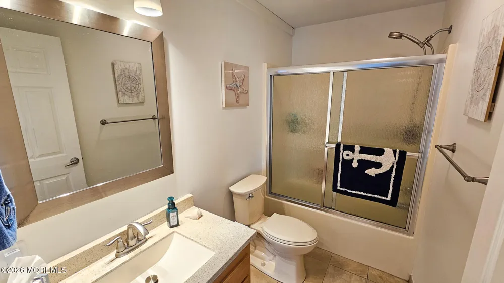 24 Dorothy Drive Manahawkin, NJ 08050