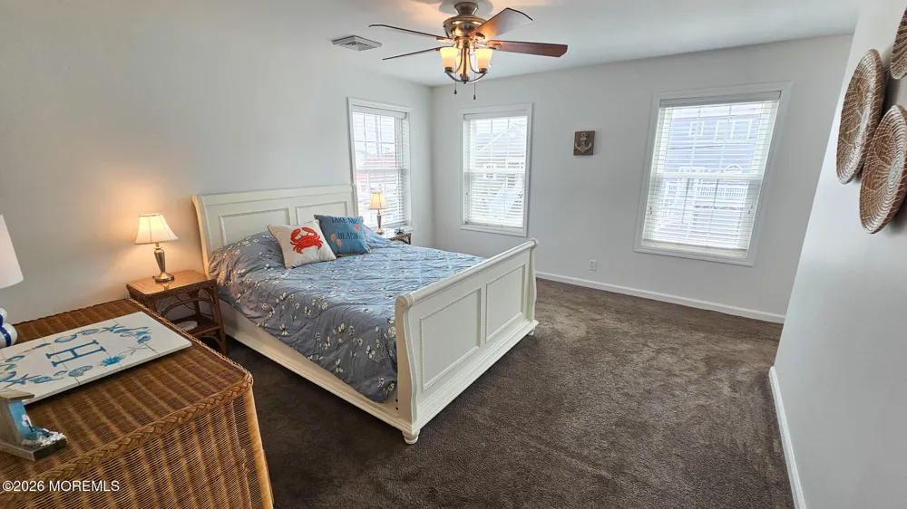 24 Dorothy Drive Manahawkin, NJ 08050