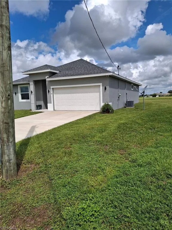 9019 E Broad Court Labelle, FL 33935