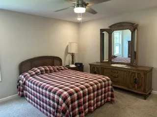 357 Oak Glen Dr Smithville, TN 37166