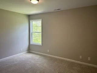 357 Oak Glen Dr Smithville, TN 37166