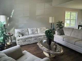357 Oak Glen Dr Smithville, TN 37166