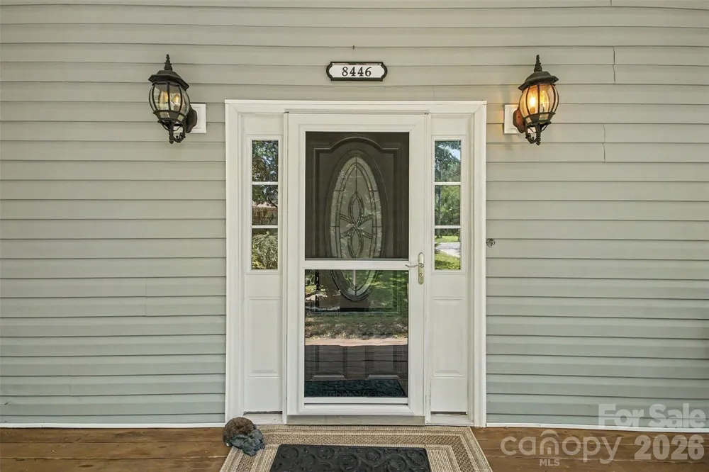 8446 Aqua Lane Kannapolis, NC 28081