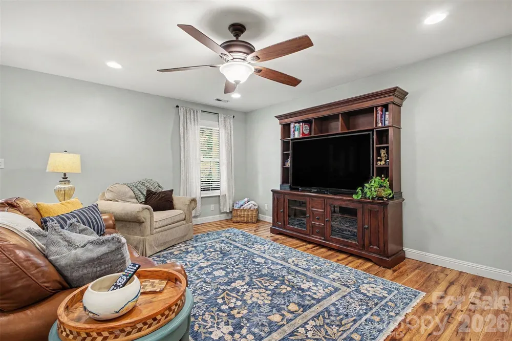 8446 Aqua Lane Kannapolis, NC 28081