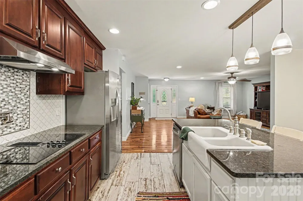 8446 Aqua Lane Kannapolis, NC 28081