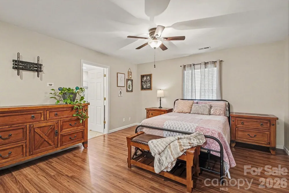 8446 Aqua Lane Kannapolis, NC 28081