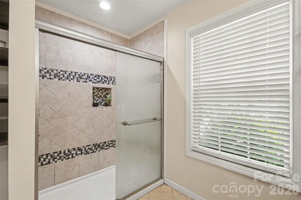 8446 Aqua Lane Kannapolis, NC 28081