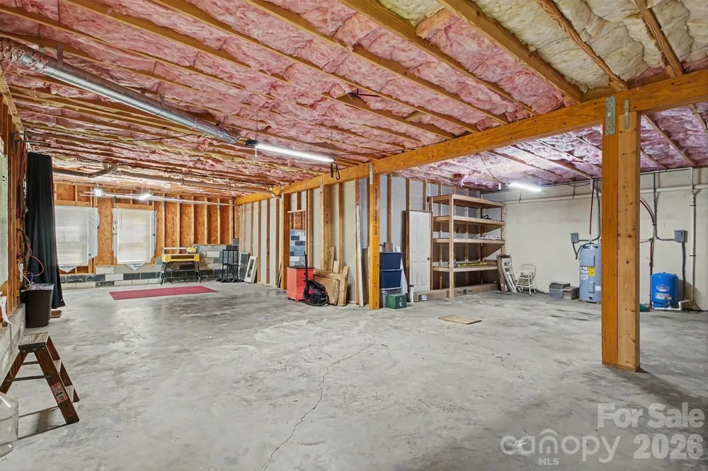 8446 Aqua Lane Kannapolis, NC 28081
