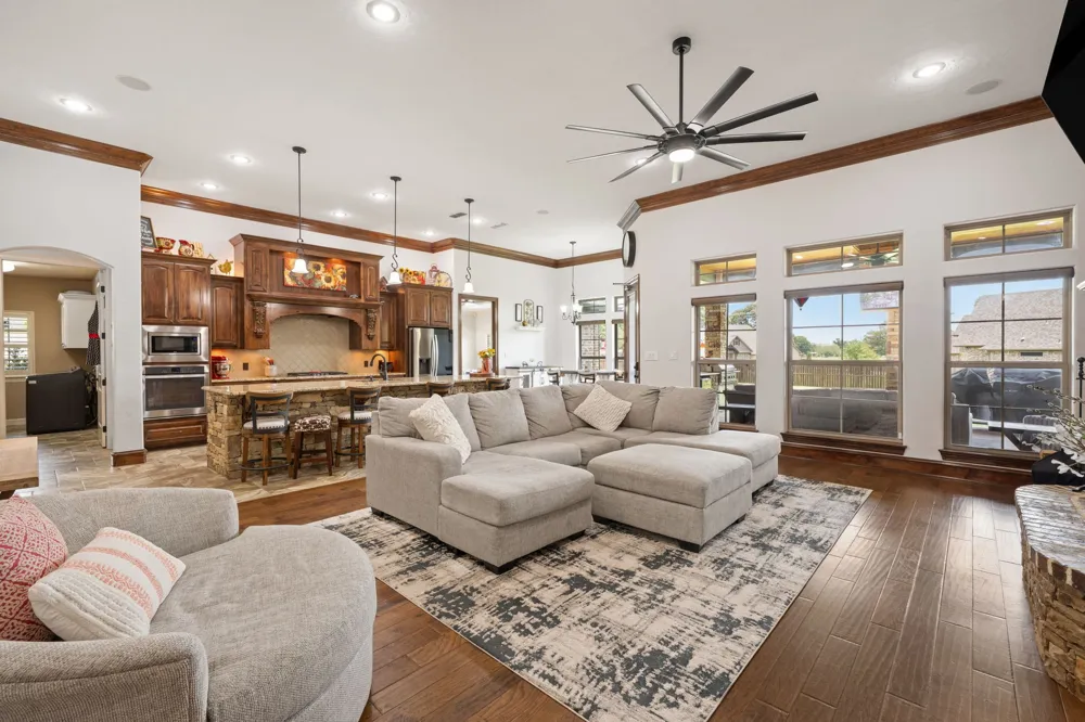 115 Circle Club Lane Longview, TX 75602