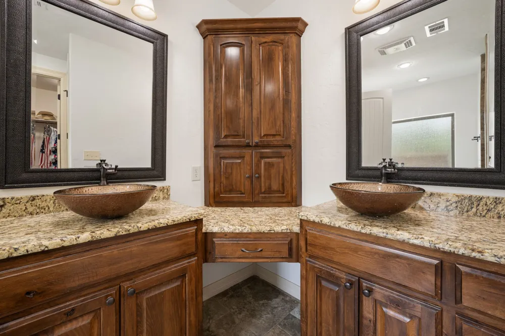 115 Circle Club Lane Longview, TX 75602