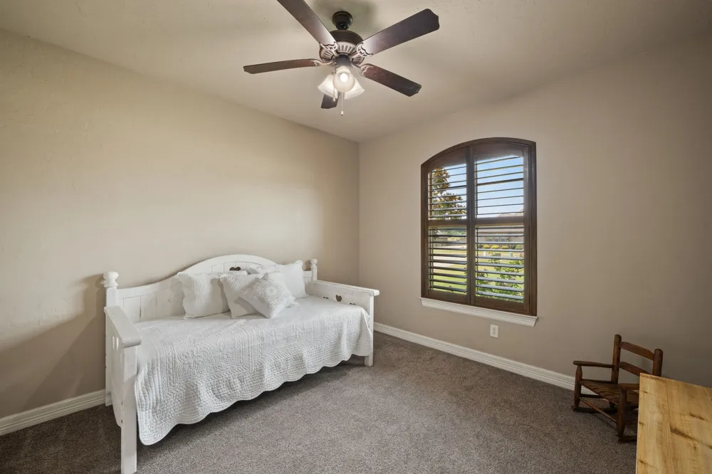 115 Circle Club Lane Longview, TX 75602