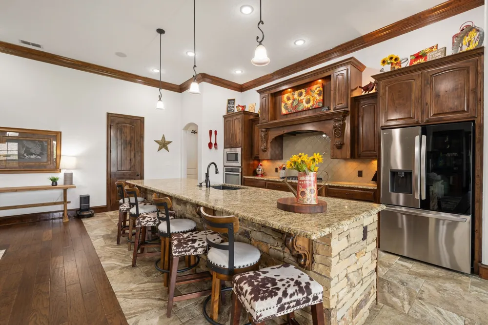 115 Circle Club Lane Longview, TX 75602