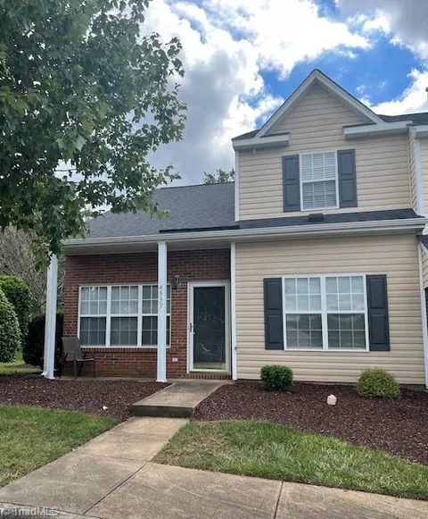 4537 Cross Ridge Lane